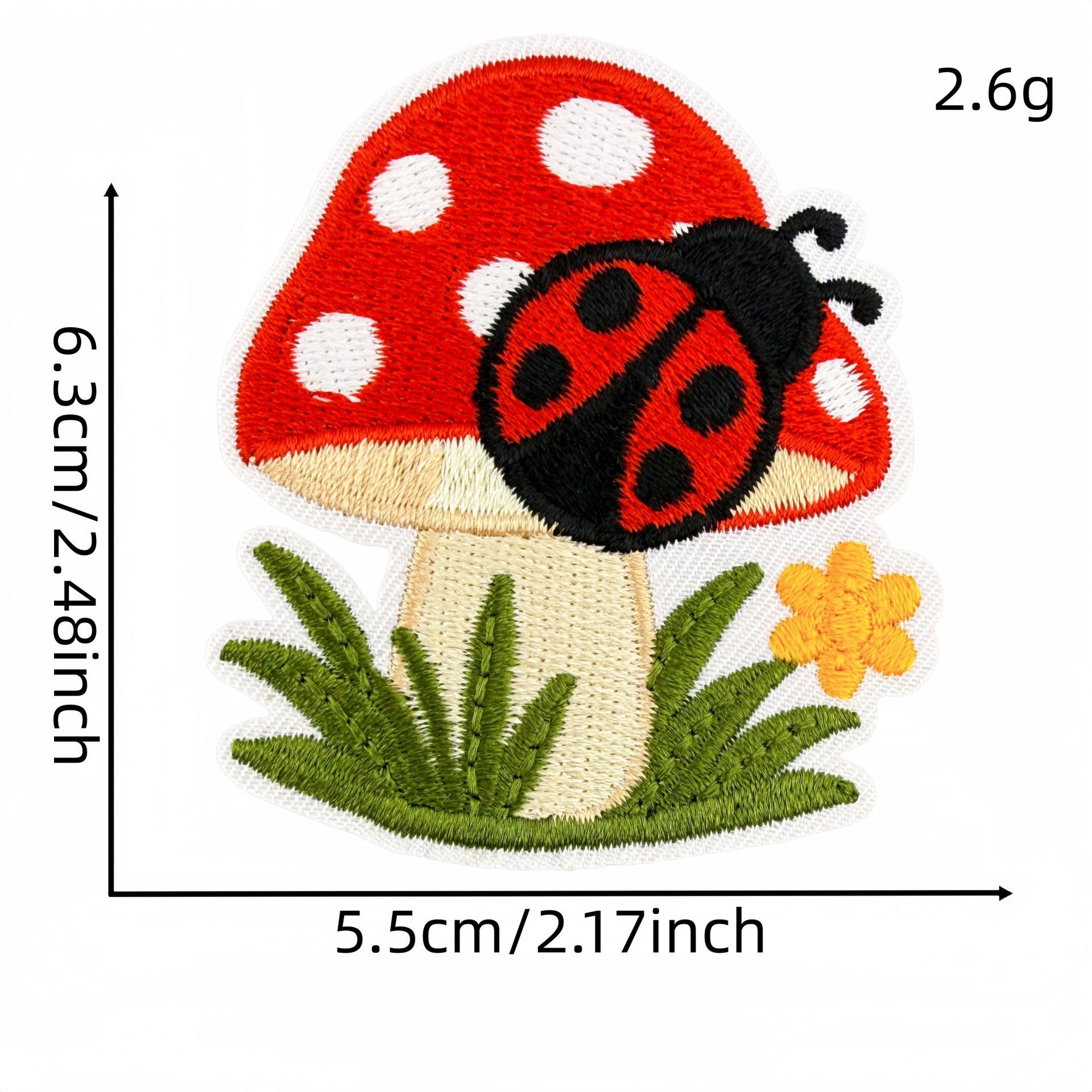 10個入り、漫画風のテントウムシの刺繍ワッペン。衣類のDIY - Embroidery Lady Bug のレビューと価格