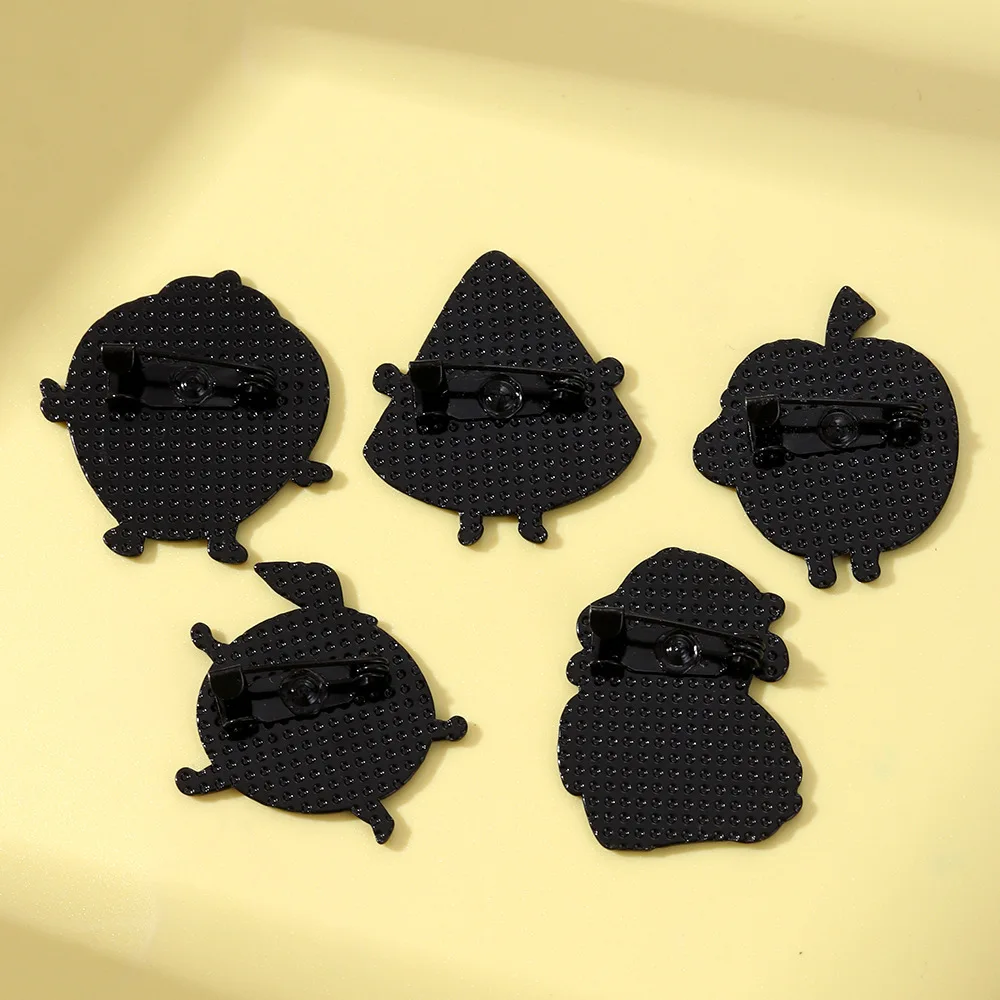 新作のかわいいクレヨンしんちゃんのフルーツモチーフのエナメル - Embroidery Reddit のレビューと価格