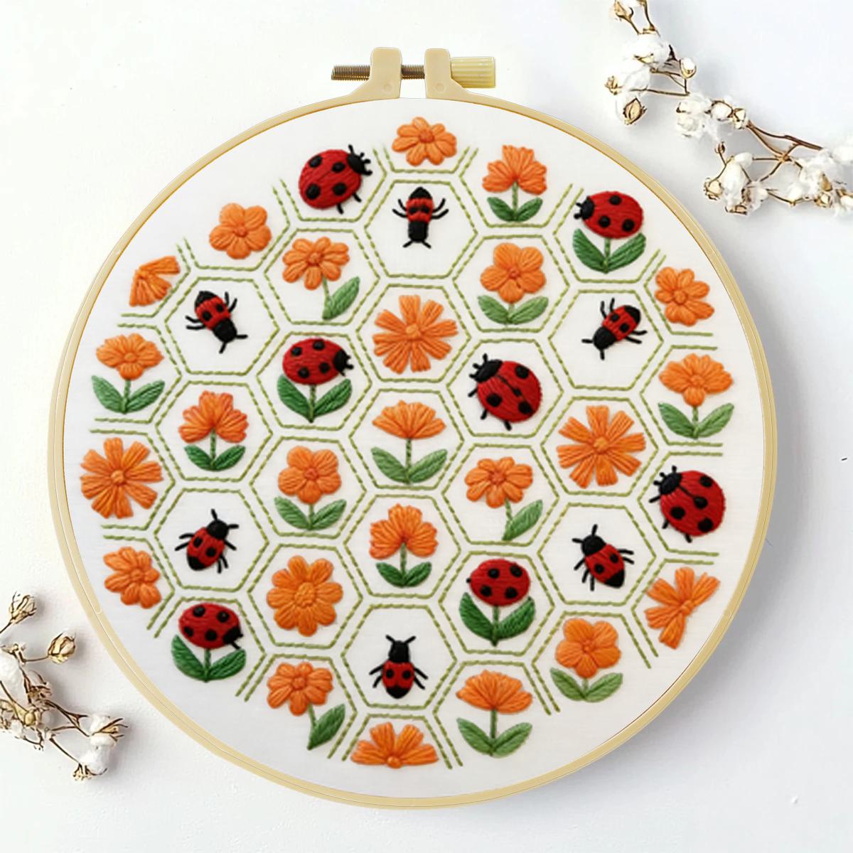 1個 20X20CM/15X15CM 7.87/6.3インチ - Embroidery Lady Bug のレビューと価格